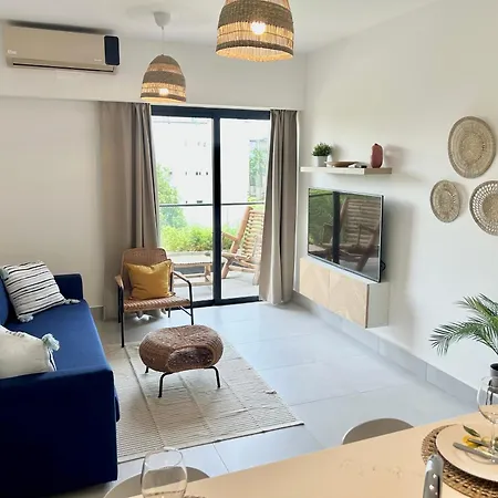 Nuevo Art Residence 403 Cap Cana
